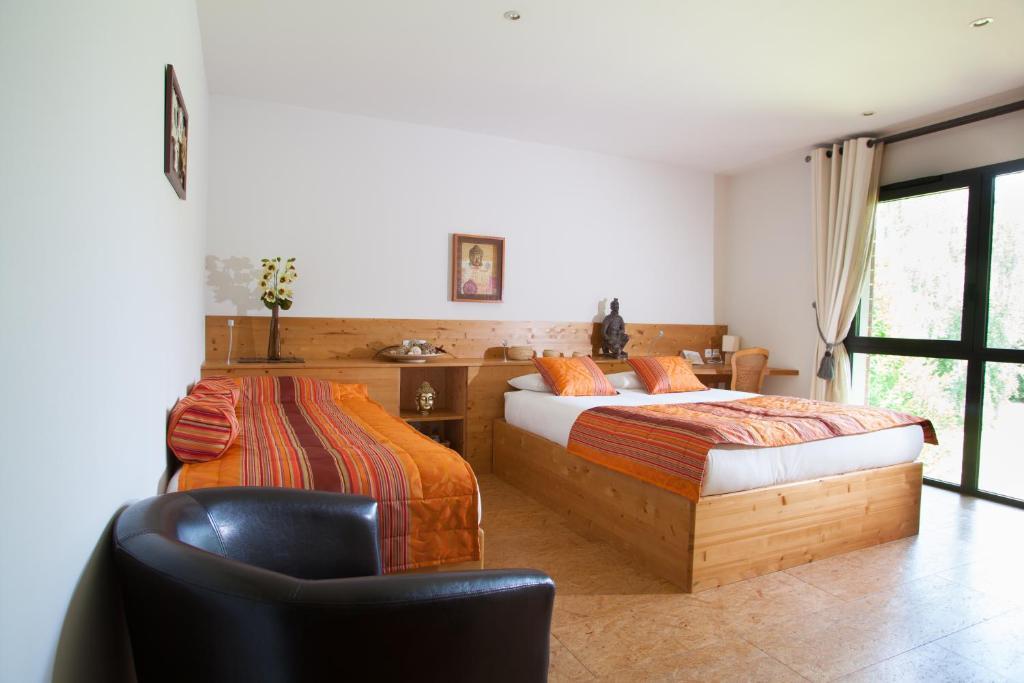 Hotel Auberge De Chavannes Courlans Room photo